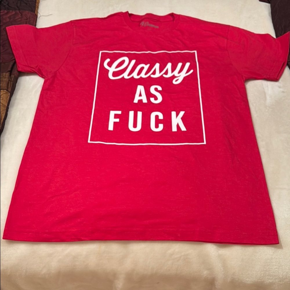 Men’s Red Short Sleeve Tees with Graphic Design Large new no tags